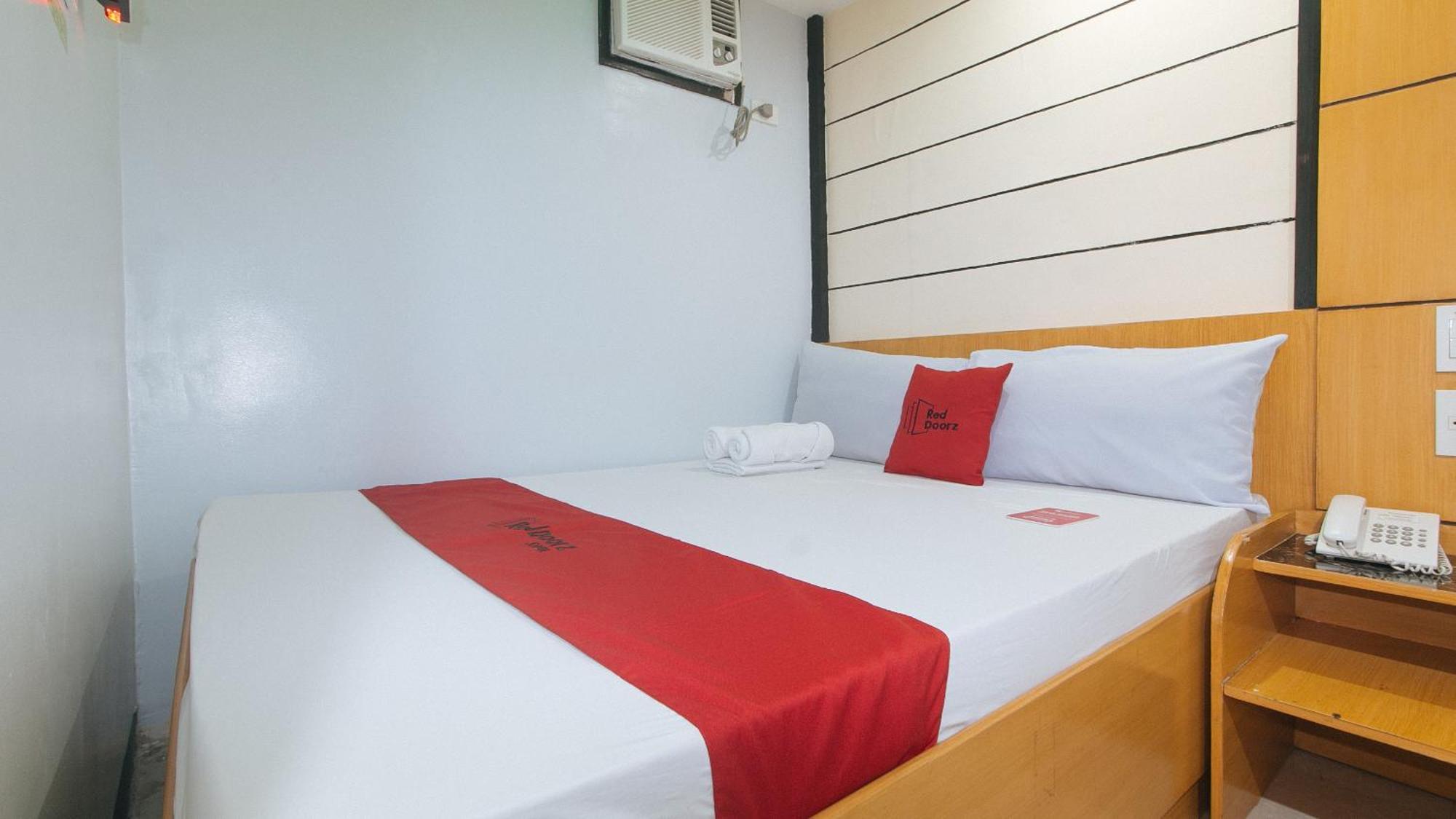 Reddoorz At Ranchotel Alabang Muntinlupa City Eksteriør bilde