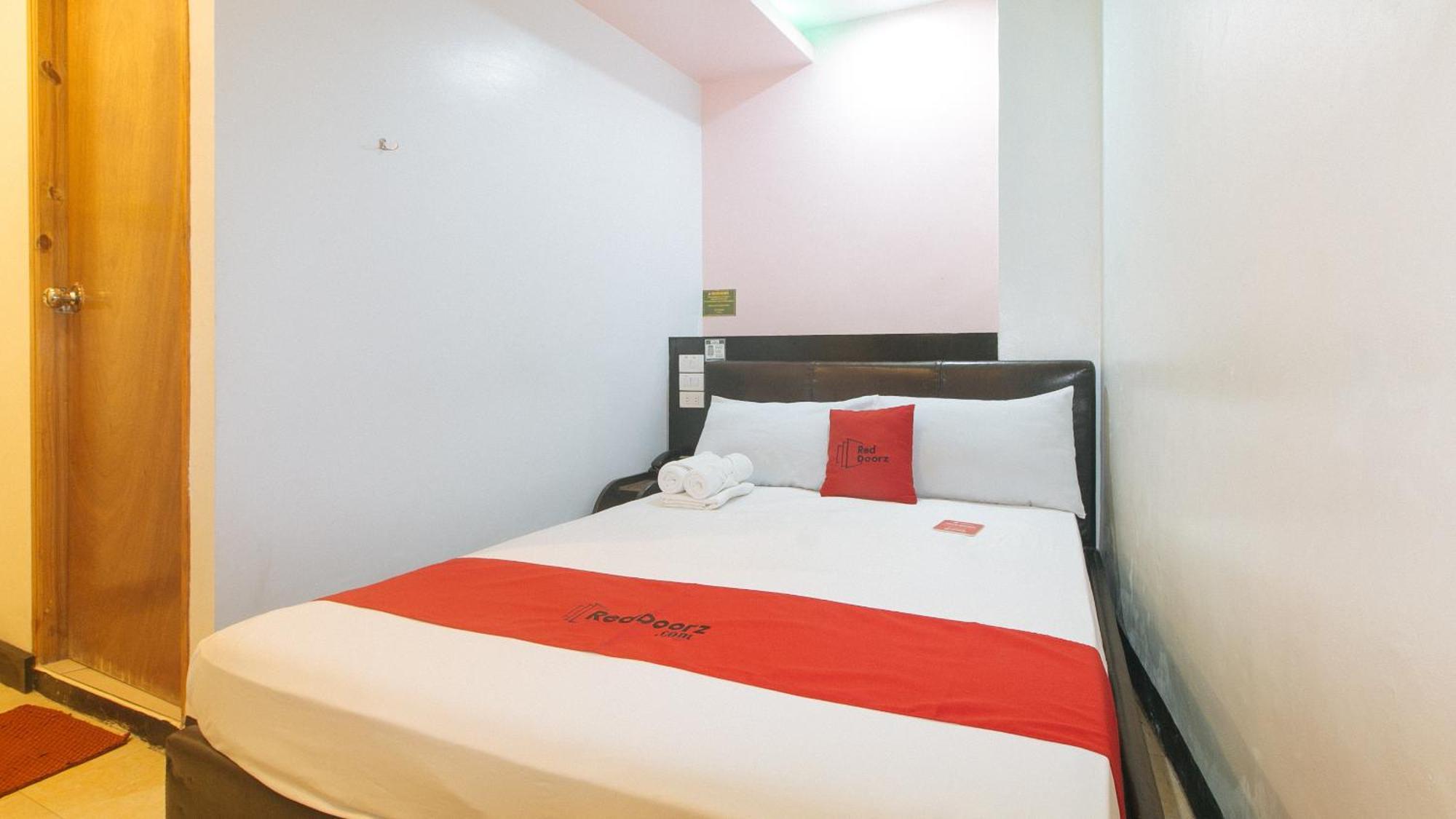 Reddoorz At Ranchotel Alabang Muntinlupa City Eksteriør bilde